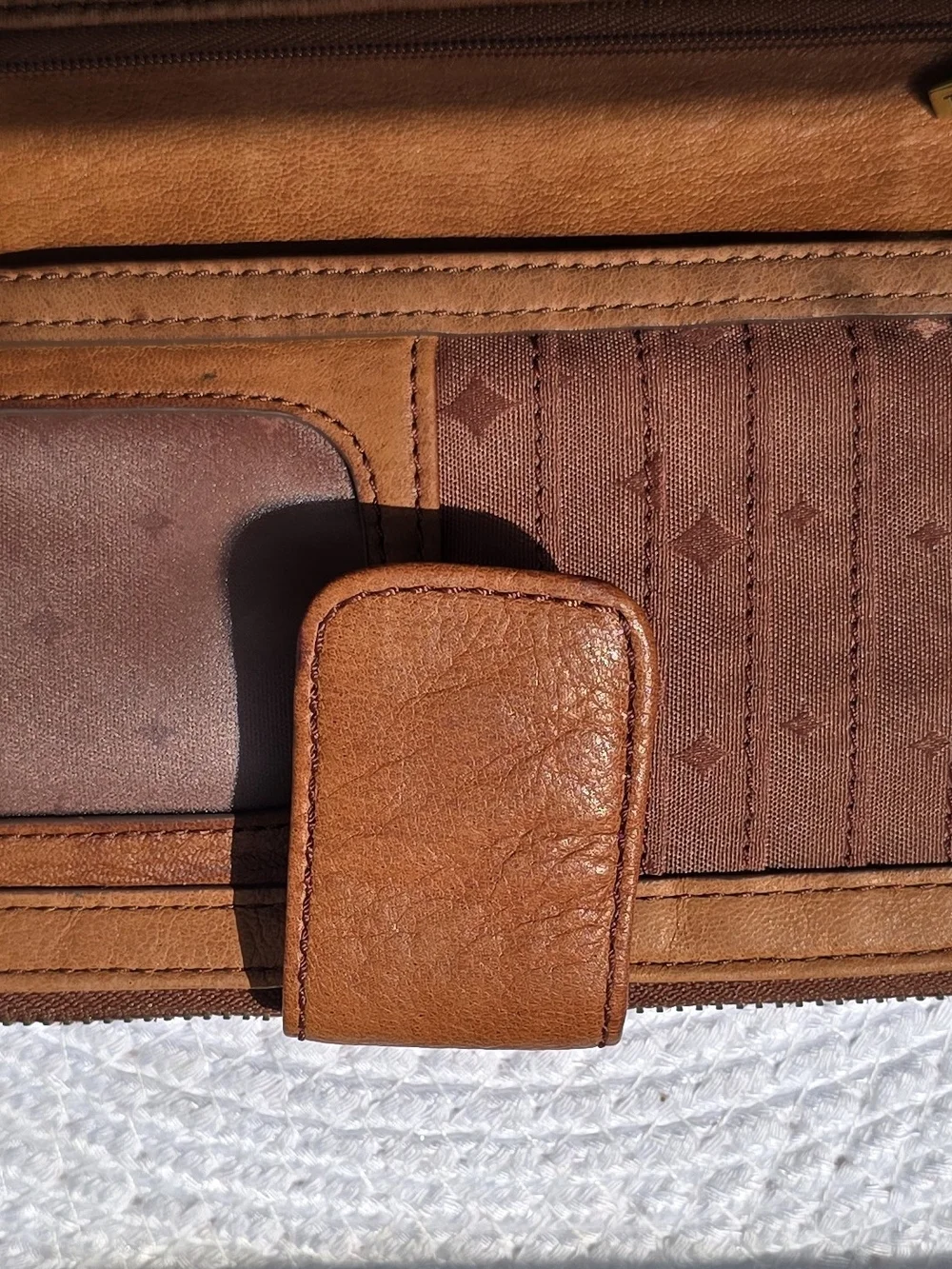 Fossil Emory Patchwork Stripe Wallet Long Live Vintage 1954 Leather Clutch VG